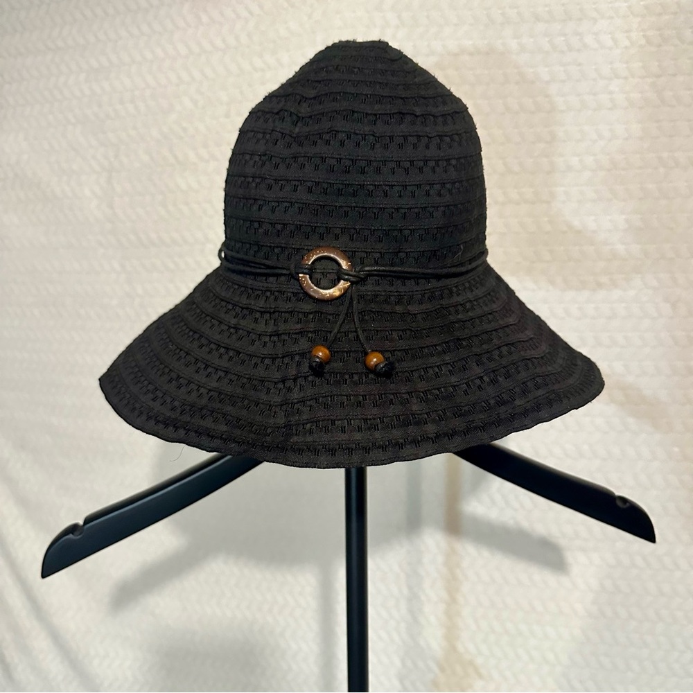 Women’s Elegant Black Sun Hat
